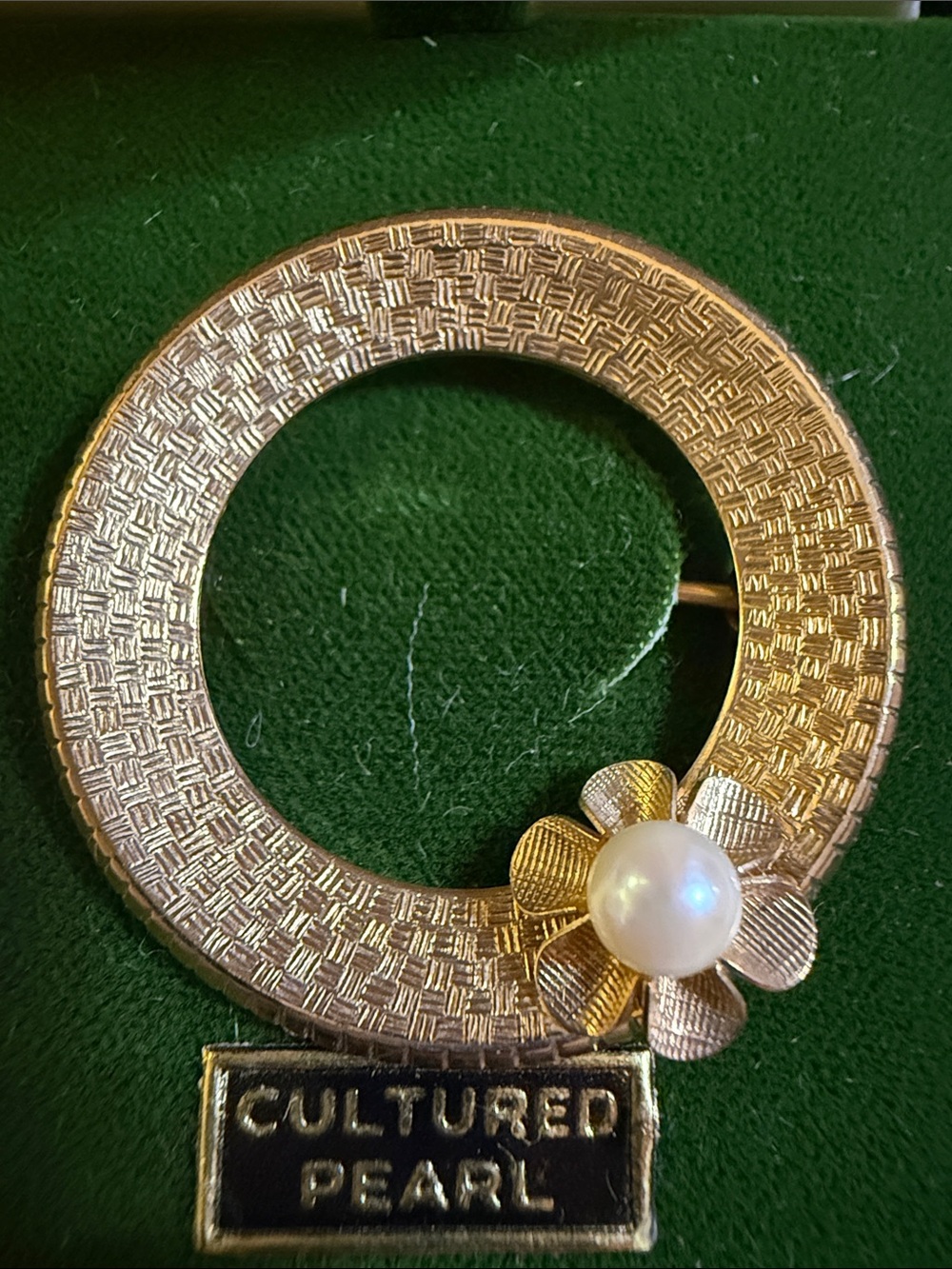 Vintage Milor 14K Gold Overlay Cultured Pearl Circle Wreath Brooch